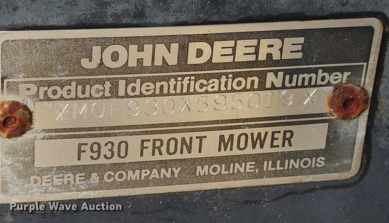 image for item DO3904 John Deere F930  lawn mower