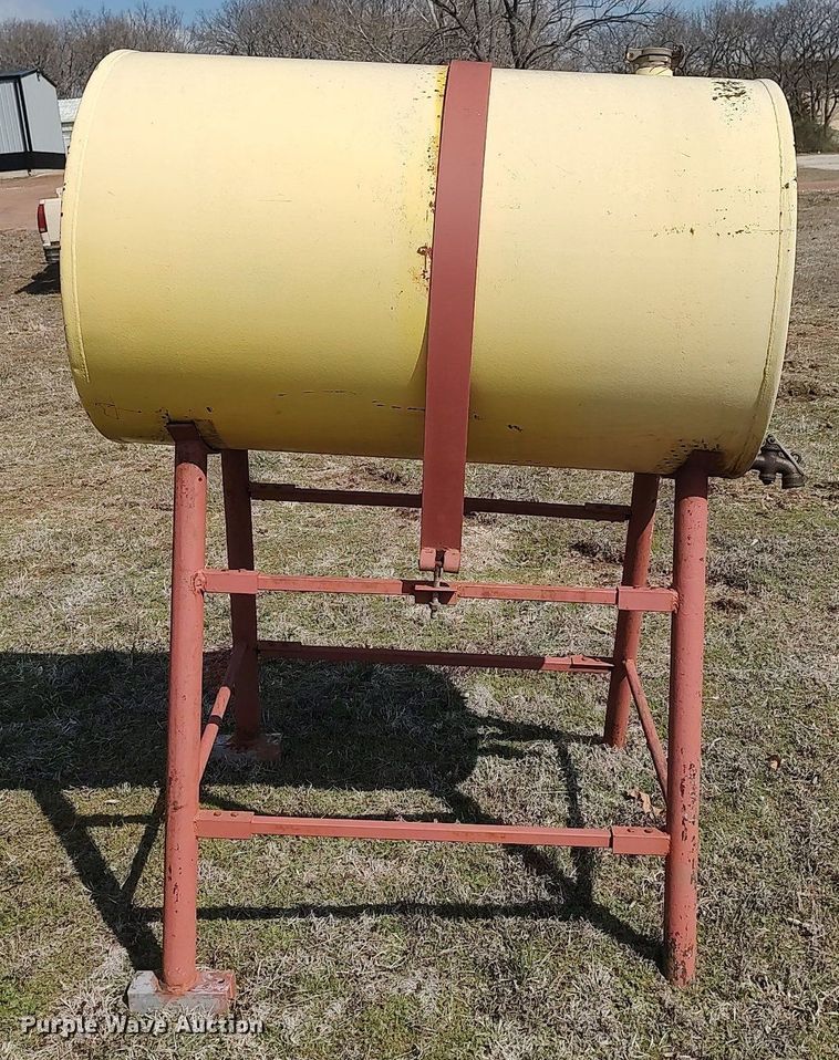 image for item DO3909 Fuel tank