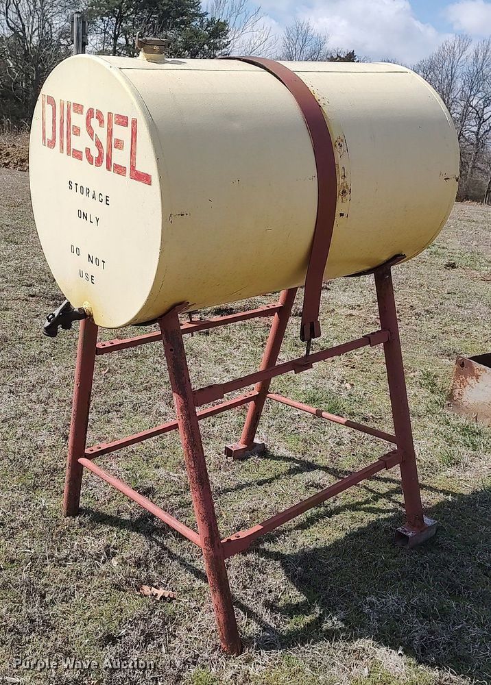 image for item DO3909 Fuel tank