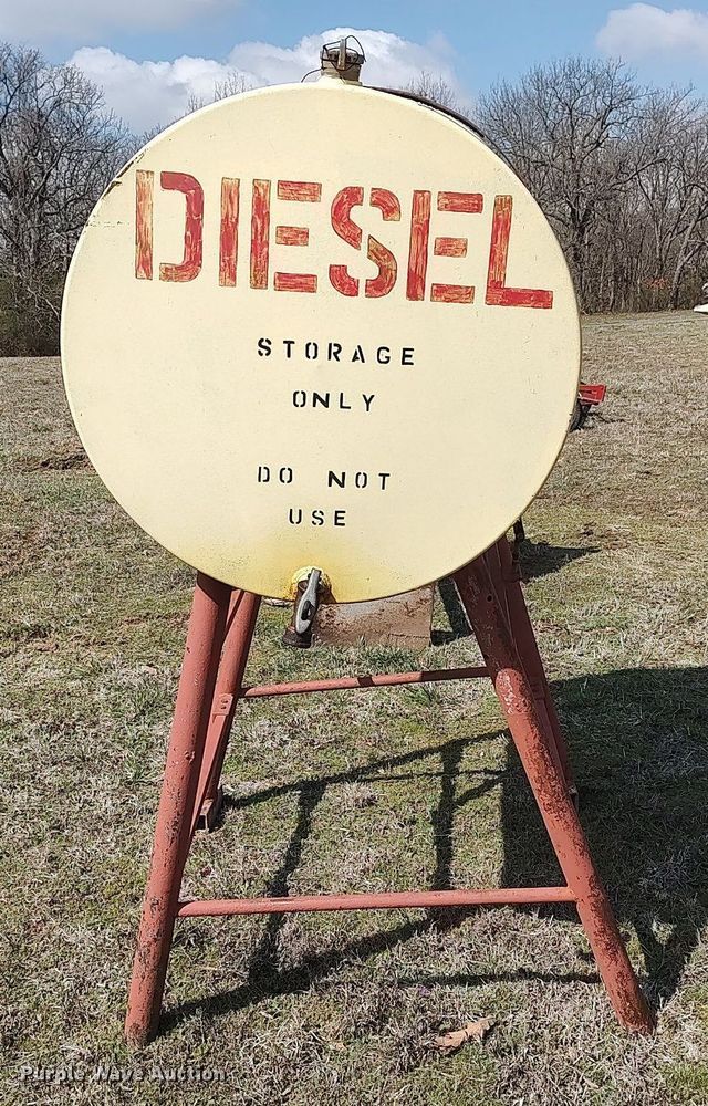 image for item DO3909 Fuel tank