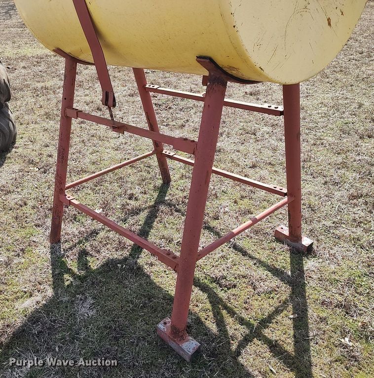 image for item DO3909 Fuel tank