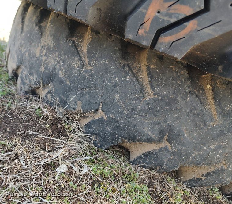 image for item DO3911 (8) tires