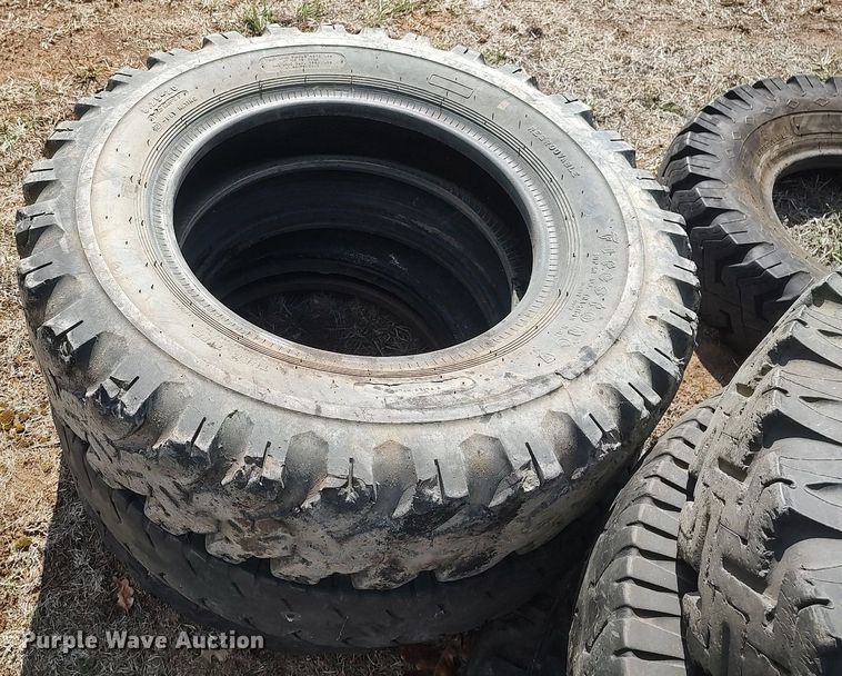 image for item DO3911 (8) tires