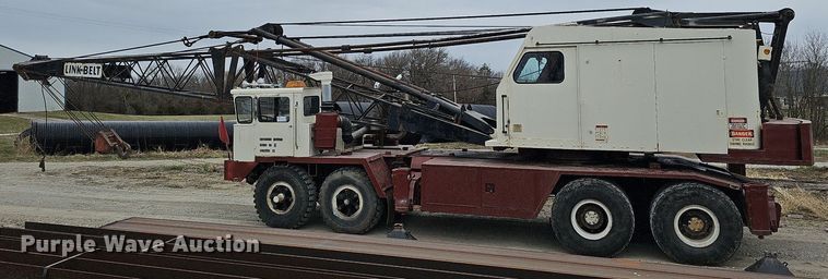 image for item DO4282 Link-Belt HC108-B  crane