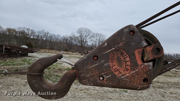 image for item DO4282 Link-Belt HC108-B  crane