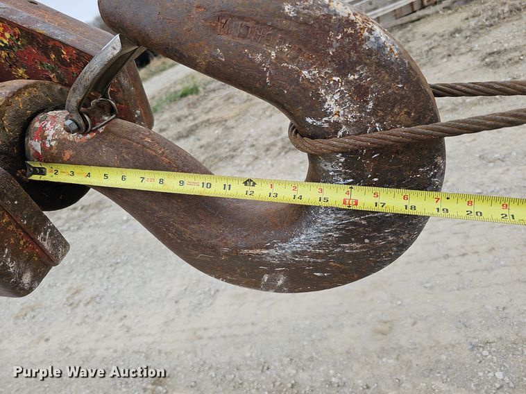 image for item DO4282 Link-Belt HC108-B  crane