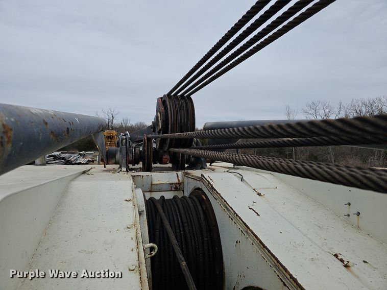 image for item DO4282 Link-Belt HC108-B  crane