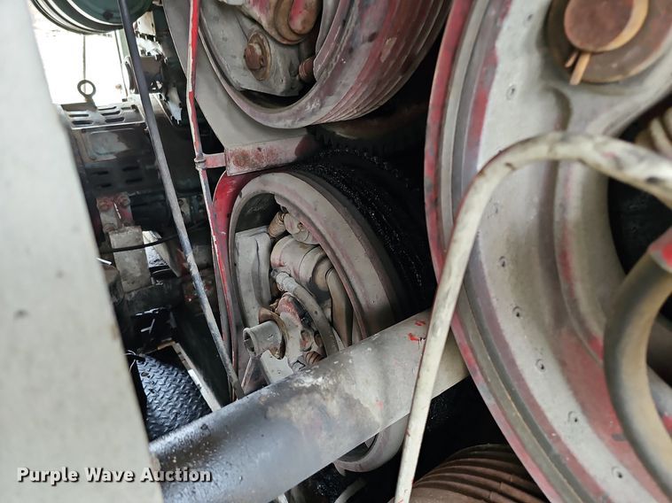 image for item DO4282 Link-Belt HC108-B  crane