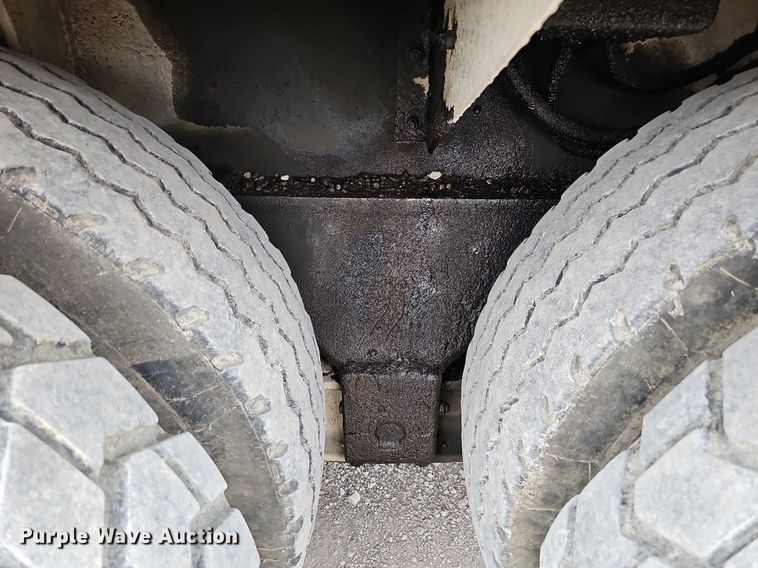 image for item DO4282 Link-Belt HC108-B  crane