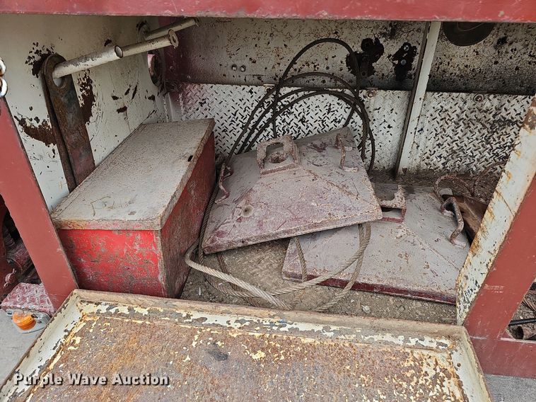 image for item DO4282 Link-Belt HC108-B  crane