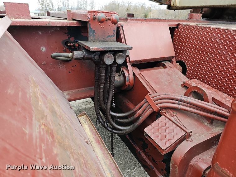 image for item DO4282 Link-Belt HC108-B  crane