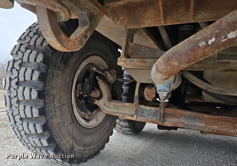 image for item DO4282 Link-Belt HC108-B  crane