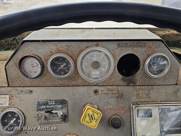 image for item DO4282 Link-Belt HC108-B  crane