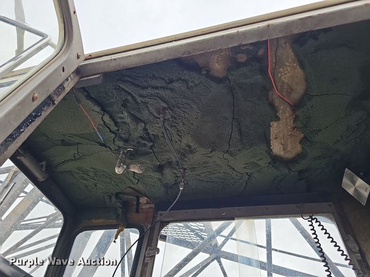 image for item DO4282 Link-Belt HC108-B  crane