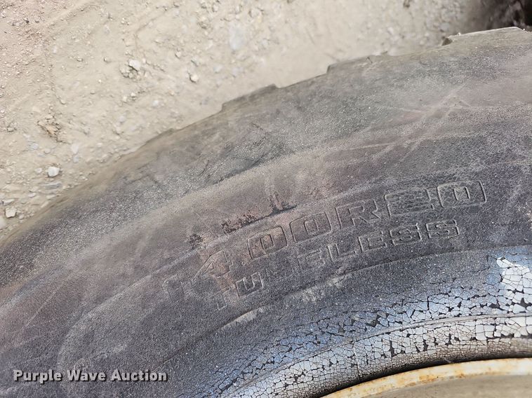 image for item DO4282 Link-Belt HC108-B  crane