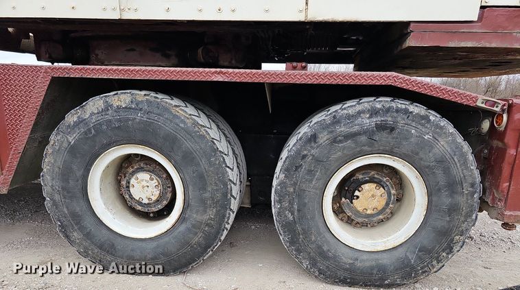 image for item DO4282 Link-Belt HC108-B  crane