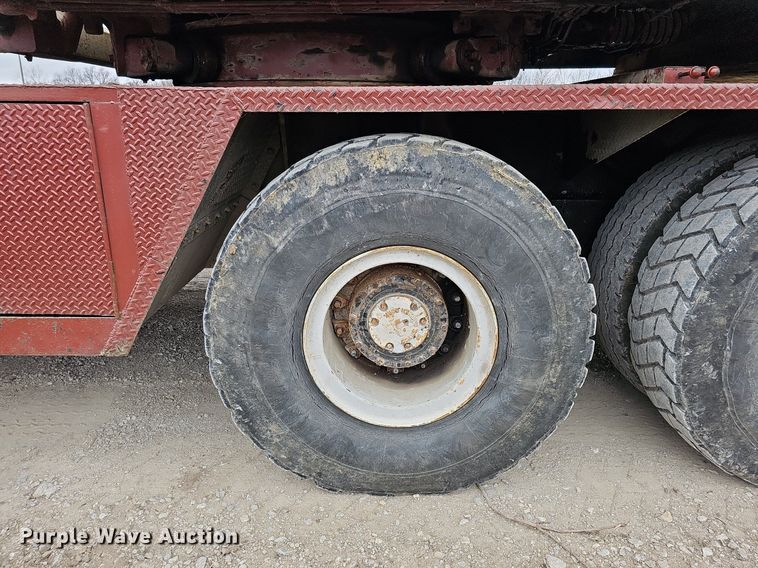 image for item DO4282 Link-Belt HC108-B  crane