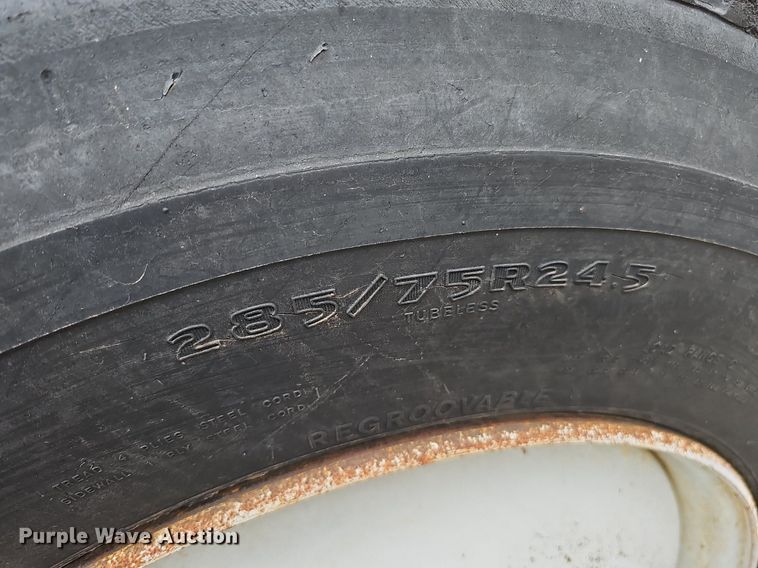 image for item DO4282 Link-Belt HC108-B  crane