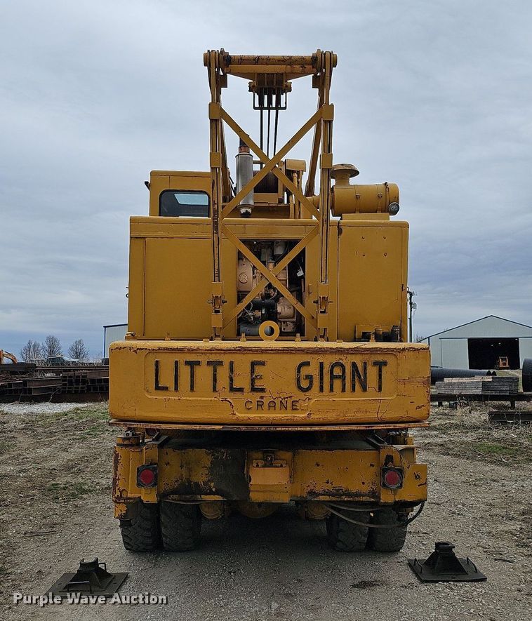 image for item DO4283 Little Giant LG-6464  crane