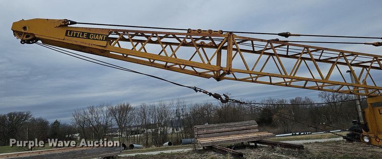 image for item DO4283 Little Giant LG-6464  crane