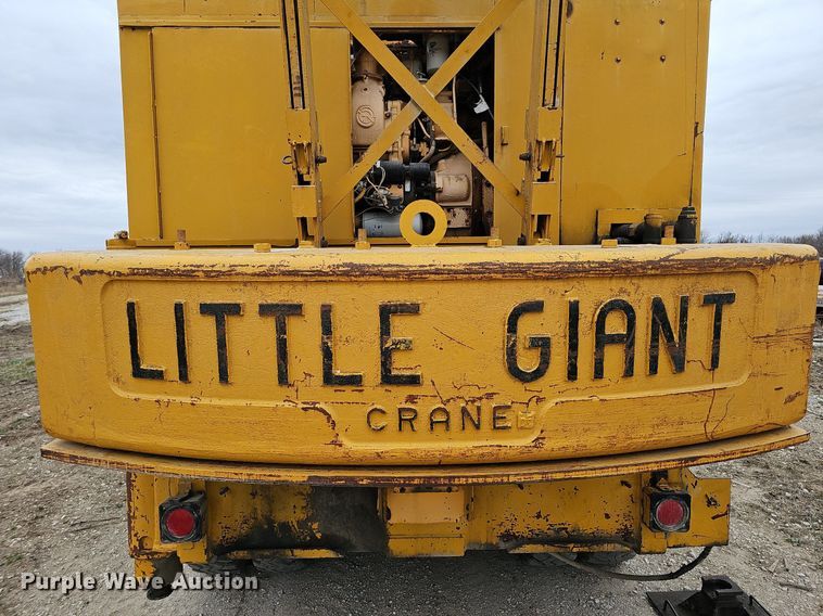 image for item DO4283 Little Giant LG-6464  crane