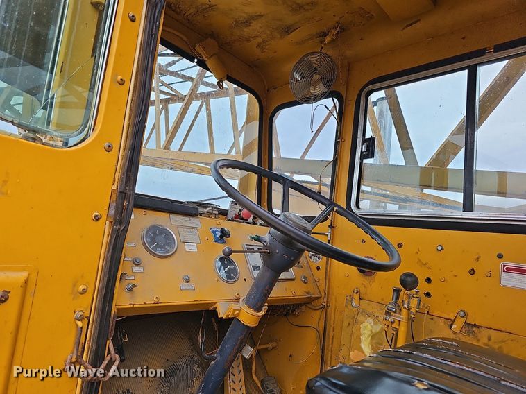 image for item DO4283 Little Giant LG-6464  crane