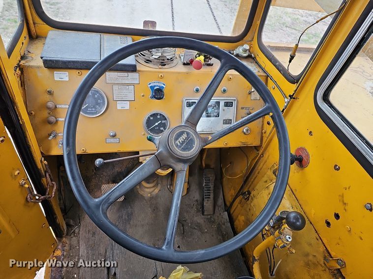 image for item DO4283 Little Giant LG-6464  crane