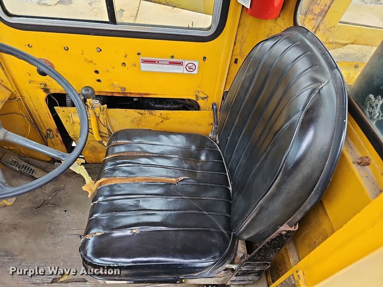 image for item DO4283 Little Giant LG-6464  crane