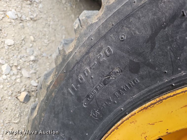 image for item DO4283 Little Giant LG-6464  crane