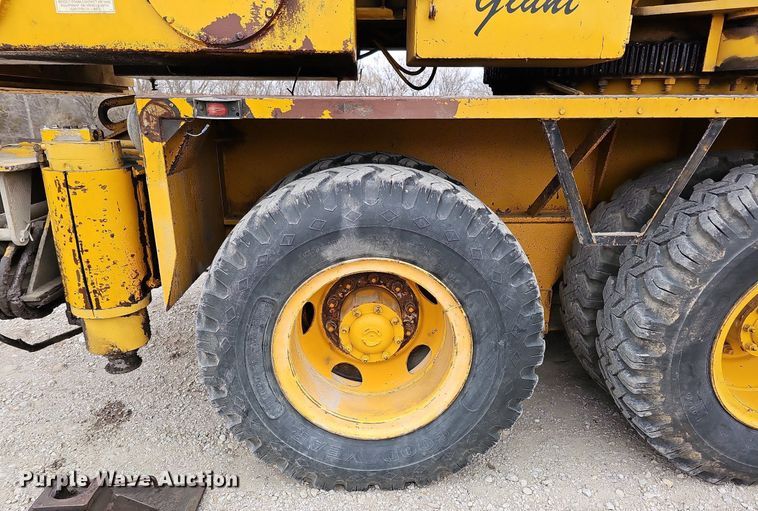 image for item DO4283 Little Giant LG-6464  crane