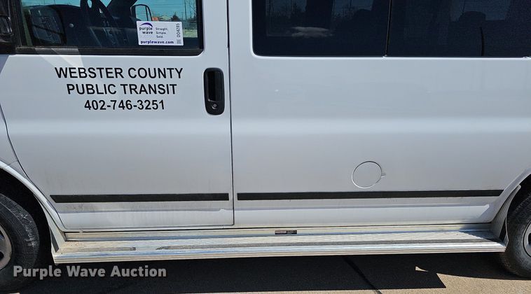 image for item DO4285 2017 Chevrolet Express 3500  van