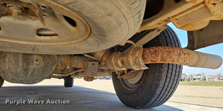 image for item DO4285 2017 Chevrolet Express 3500  van