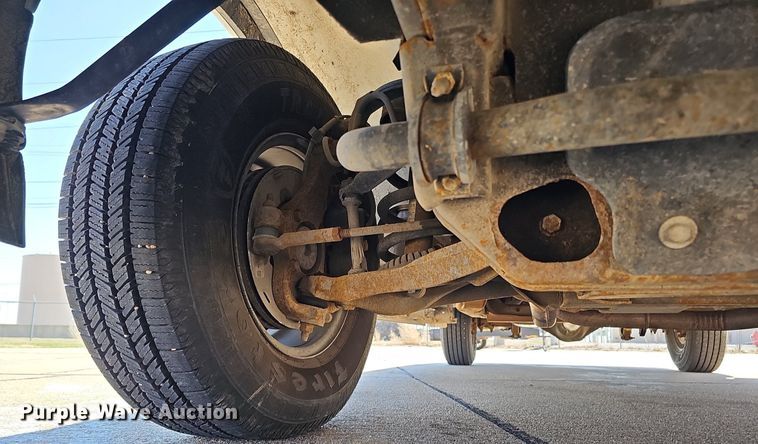 image for item DO4285 2017 Chevrolet Express 3500  van