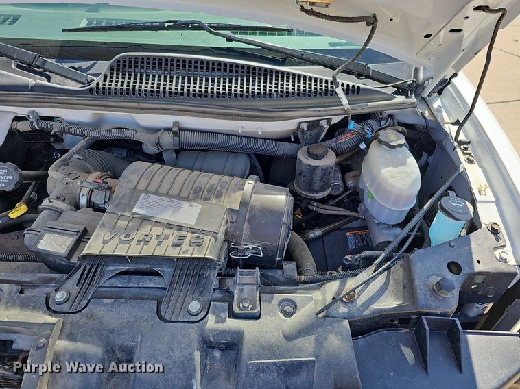 image for item DO4285 2017 Chevrolet Express 3500  van