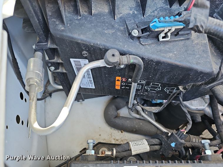 image for item DO4285 2017 Chevrolet Express 3500  van