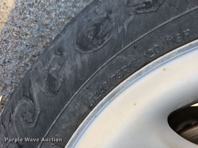 image for item DO4285 2017 Chevrolet Express 3500  van