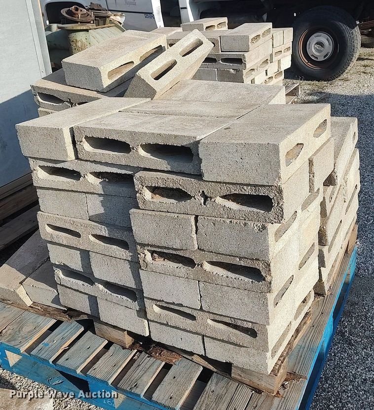 image for item DQ0432 Building materials