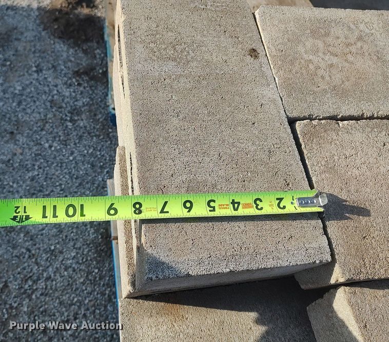 image for item DQ0432 Building materials