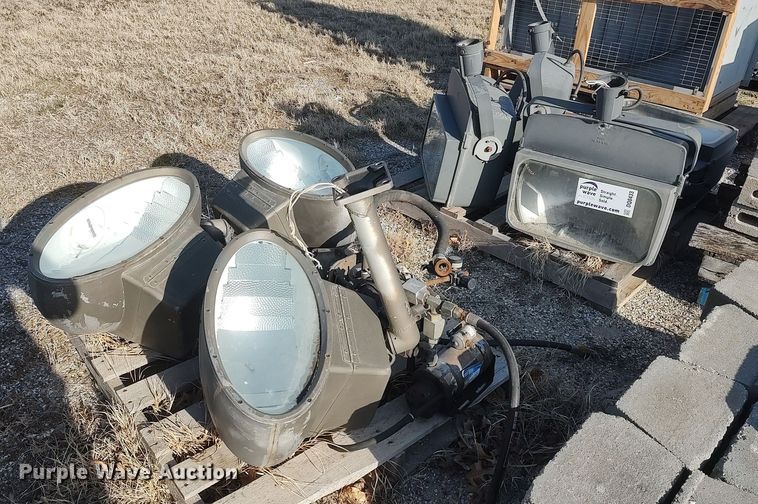 image for item DQ0433 (7) lights