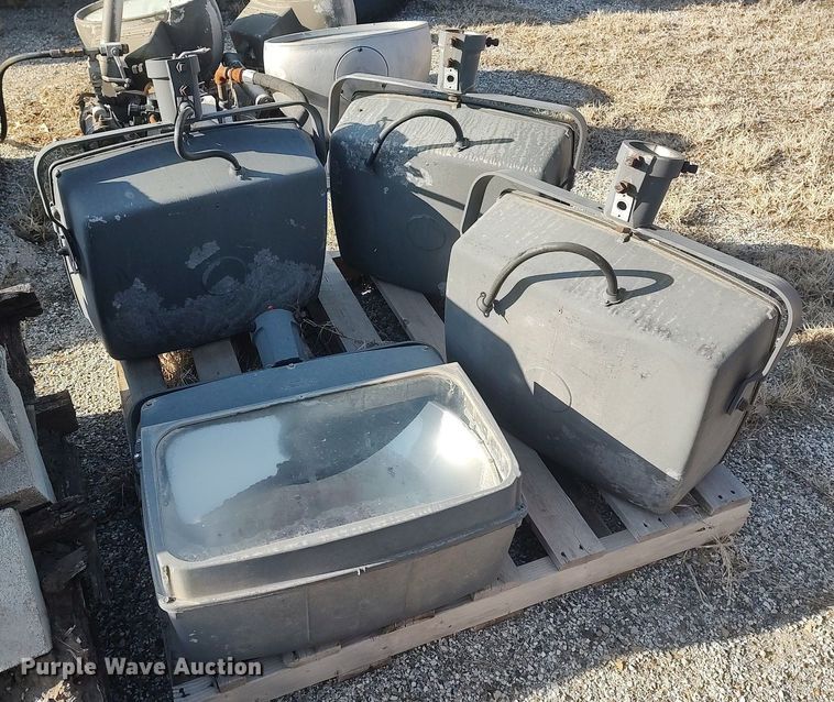 image for item DQ0433 (7) lights