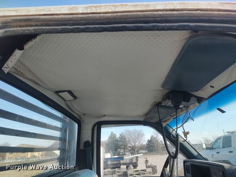 image for item DQ0436 1990 Chevrolet C3500  flatbed pickup truck