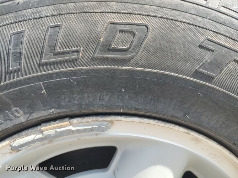 image for item DQ0438 2000 Chevrolet Blazer  SUV