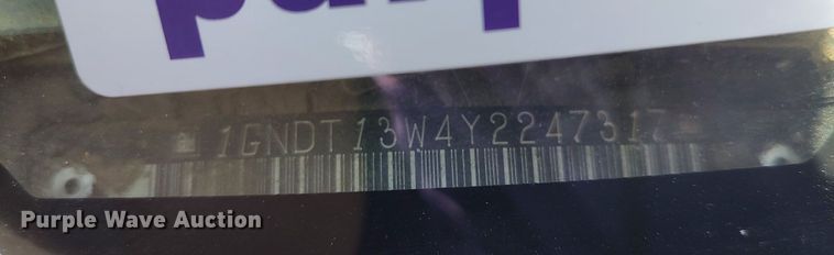 image for item DQ0438 2000 Chevrolet Blazer  SUV