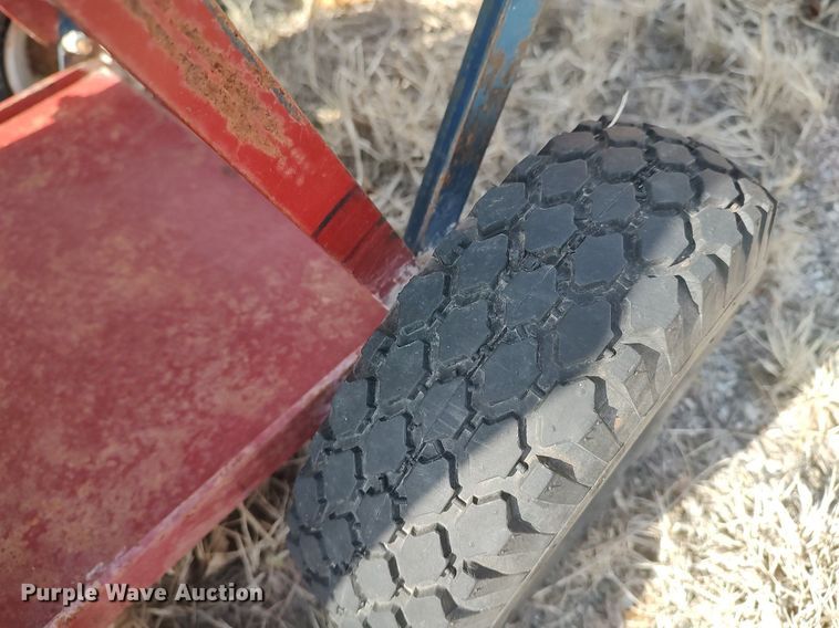 image for item DQ0443 Sporting goods