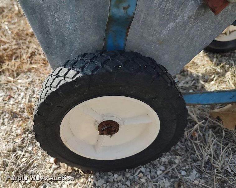 image for item DQ0443 Sporting goods