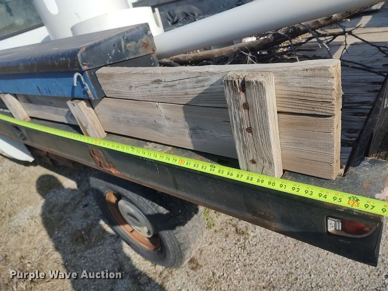 image for item DQ0444 1987 Chevrolet R10  flatbed pickup truck