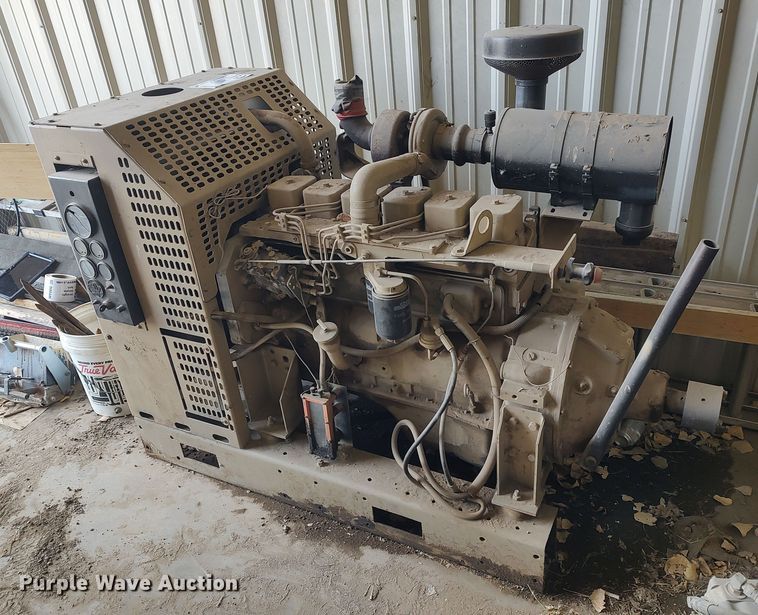 image for item DQ0445 Cummins  engine