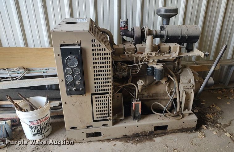 image for item DQ0445 Cummins  engine