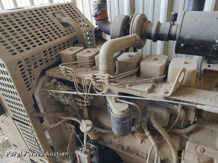 image for item DQ0445 Cummins  engine