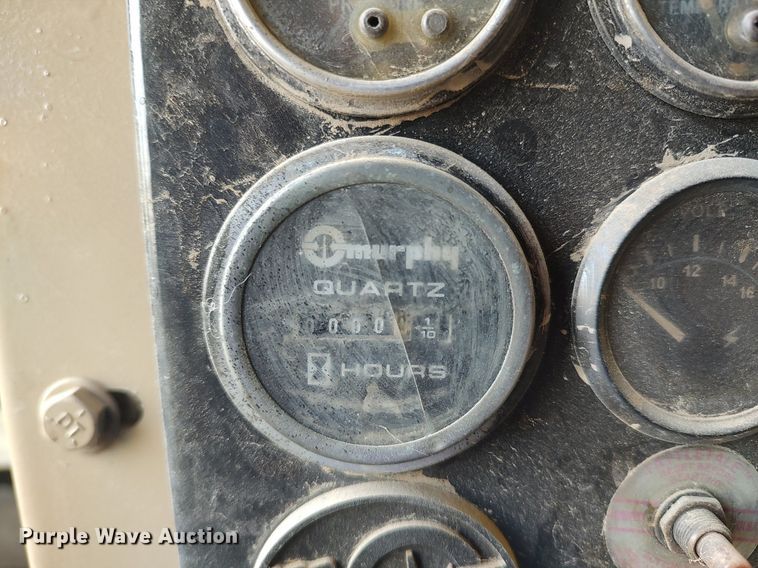 image for item DQ0445 Cummins  engine